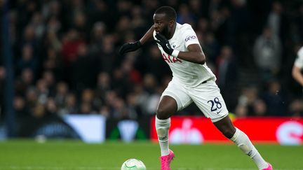 Tanguy Ndombele sous les couleurs de Tottenham, le 4 novembre 2021. (MI NEWS / NURPHOTO / AFP)