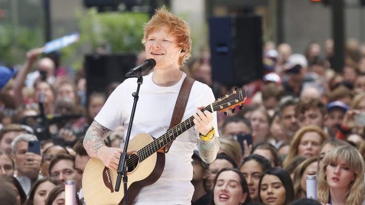 Ed Sheeran est l'une des stars internationales qui a répondu présente à cette exceptionnelle émission (JOHN ANGELILLO / MAXPPP)