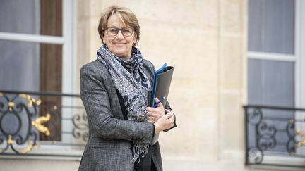 La ministre de la Fonction publique&nbsp;Marylise Lebranchu quitte l'Elys&eacute;e, le 19 mars 2015. (CITIZENSIDE / YANN KORBI / AFP)