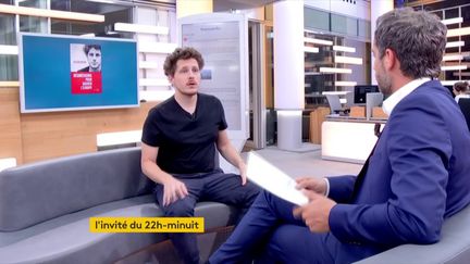 Julien Bayou, invité de Julien Benedetto au 22-minuit.