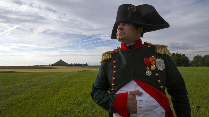 &nbsp; (Napoléon sur le champ de bataille © REUTERS - Yves Herman)