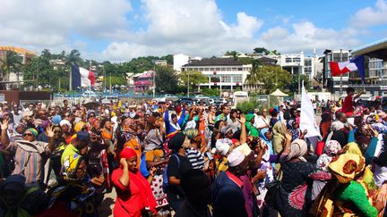 Manifestation place de la République à&nbsp;Mamoutzou (Mayotte), le 13 mars 2018. (ORNELLA LAMBERTI / AFP)