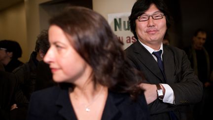 C&eacute;cile Duflot et Jean-Vincent Plac&eacute;, le 19 novembre 2011, &agrave; Paris. (FRED DUFOUR / AFP)