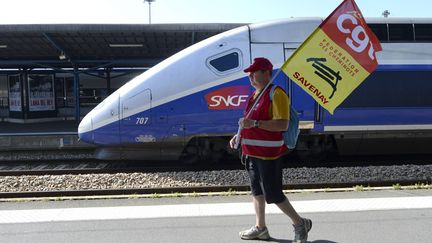  (Assemblée générale de cheminots le 19 juin à Nantes © MAXPPP / Photo PQR / Ouest France)