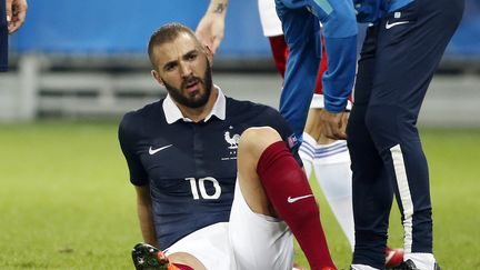 Karim Benzema lors du match amical entre la France et l'Arménie, le 8 octobre 2015 à Nice (Alpes-Maritimes). (ERIC GAILLARD / REUTERS)