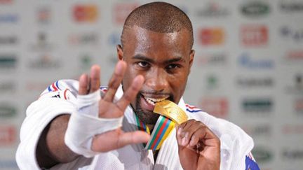 Et de cinq médailles en or pour Teddy Riner