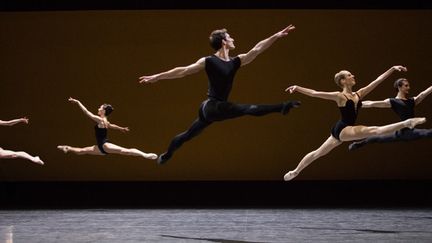 Herman Schmerman de William Forsythe
 (Ann Ray/Opéra national de Paris)