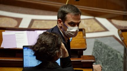 Le ministre de la Santé, Olivier Véran, le 10 mai 2021 à l'Assemblée nationale. (DANIEL PIER / NURPHOTO / AFP)