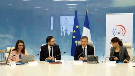 Le ministre de l'Intérieur, Gérald Darmanin, anime une réunion de sécurité au ministère de l'Intérieur, à Paris, le 14 octobre 2023. (PHILEMON HENRY/SIPA)