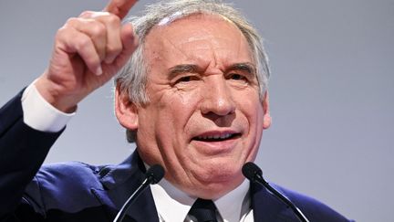 François Bayrou, le 24 mars 2024. (SEBASTIEN SALOM-GOMIS / AFP)