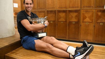 Rafael Nadal avec une nouvelle coupe des mousquetaires (JULIEN CROSNIER / FFT - FEDERATION FRANCAISE DE TE)