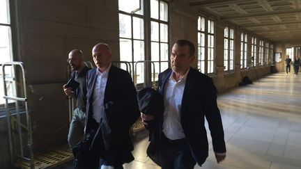 Arrivée des avocats de Salah Abdeslam, Mes&nbsp;Berton et Mary, au palais de justice de Paris pour l'audition de leur client le 8 septembre 2016
 (Alice Serrano / Radio France)