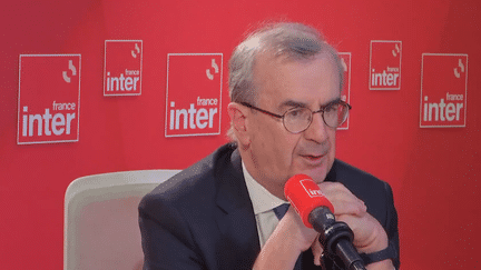 François Villeroy de Galhau, gouverneur de la Banque de France, invité de France Inter ce mardi 19 décembre 2023 (France Info / RADIO FRANCE)