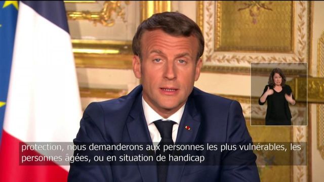 "Nous allons continuer d'augmenter le nombre de tests", promet Emmanuel Macron