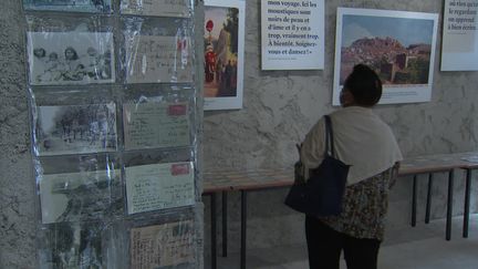 Le célèbre journaliste Albert londres a écrit plus de 500 cartes postales à sa fille unique Florise.&nbsp; (C.Jouvante / France Télévisions)