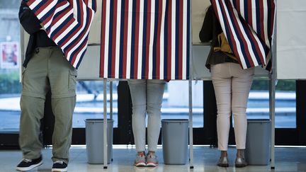 vote a l'ambassade de France à Washington