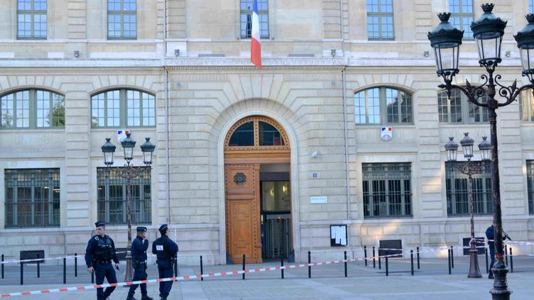 Tuerie de la préfecture de police  comment va travailler l'inspection