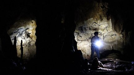 Grotte Chauvet : d'autres "inventeurs" revendiquent sa découverte
 (JEFF PACHOUD / AFP)