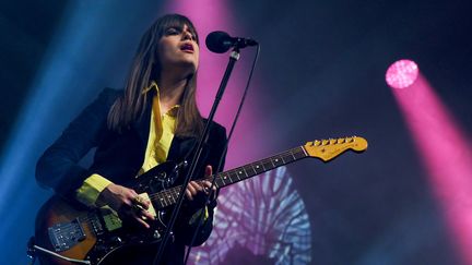 Clara Luciani à la 43e édition du Printemps de Bourges, le 19 avril 2019. (GUILLAUME SOUVANT / AFP)