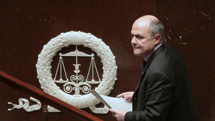 Bruno Le Roux, alors président du groupe socialiste, arrive au perchoir de l'Assemblée nationale, le 25 novembre 2015. (JACQUES DEMARTHON / AFP)