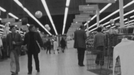 15 juin 1963 : le premier hypermarché ouvre ses portes