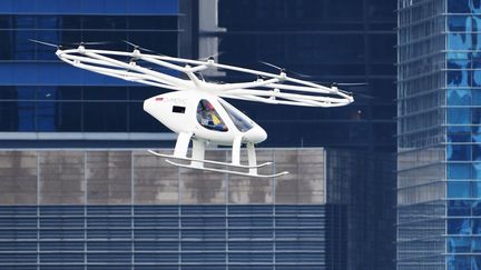 Le&nbsp;Volocopter testé à Singapour, le 22 octobre 2019. (XINHUA)