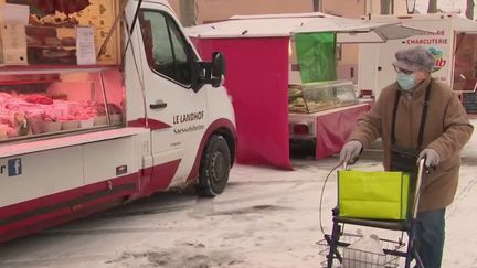 Vague de froid : en Alsace, la neige ne déstabilise pas les habitants