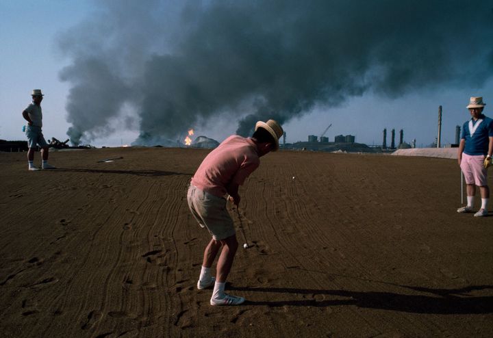 René Burri, Emirats arabes unis, Ile de Das, 1976
 (René Burri / Magnum Photos)