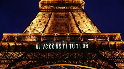 La tour Eiffel à Paris, le 4 mars 2024. (DIMITAR DILKOFF / AFP)