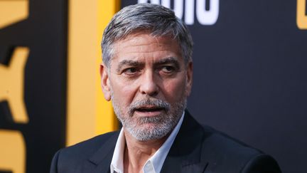 L'acteur américain George Clooney, lors de la première de Catch-22, le 7 mai 2019 à Hollywood (Etats-Unis).&nbsp; (IMAGE PRESS AGENCY / NURPHOTO / AFP)