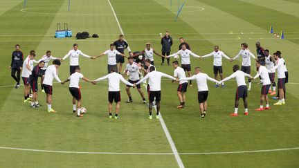 Les joueurs du PSG s'entraînement au Camp des Loges, à Saint-Germain-en-Laye (Yvelines), le 11 août 2016. (GEOFFROY VAN DER HASSELT / AFP)