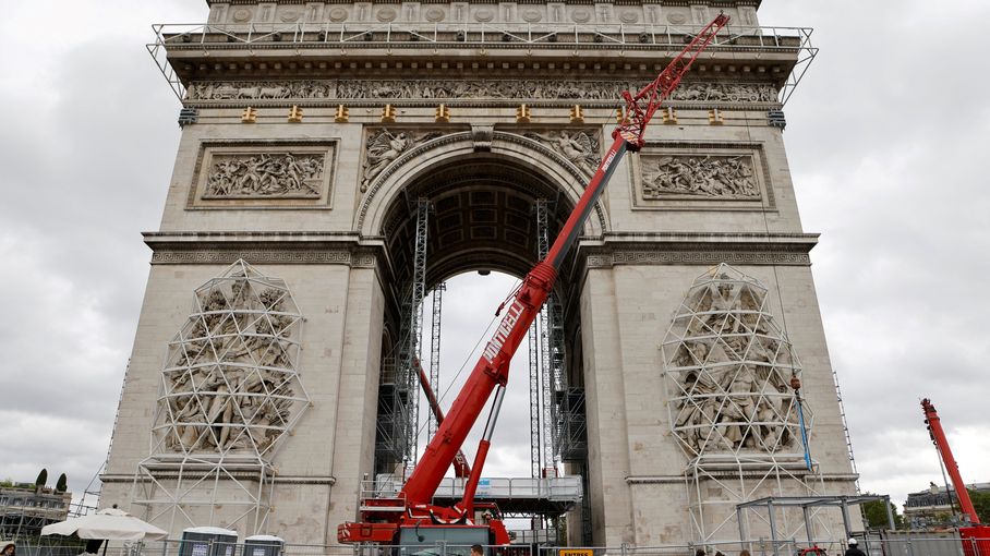 L'empaquetage de l'Arc de Triomphe à Paris "apportera une vision épurée