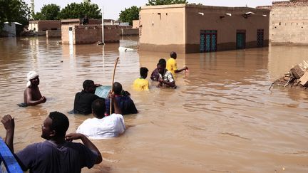 Inondation dans le village de Wad Ramli, à 50 km de Khartoum, sur la rive est du Nil. Photo prise le 26 août 2019. (EBRAHIM HAMID / AFP)