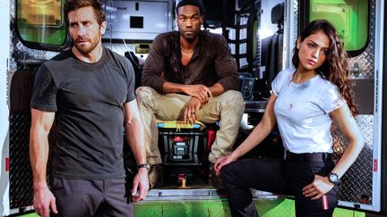 Jake Gyllenhaal, Yahya Abdul-Mateen II, Eiza Gonzalez, à l'affiche de "Ambulance" de Michael Bay (2022). (UNIVERSAL STUDIOS All Rights Reserved)