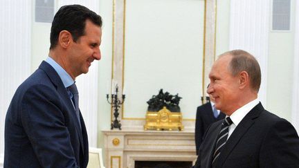 Vladimir Poutine a reçu Bachar al-Assad le mardi 20 octobre 2015 à Moscou. (ALEXEY DRUZHININ / RIA NOVOSTI / AFP)