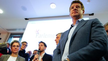 Yannick Jadot, le candidat écologiste à la présidentielle, lors d'un déplacement à Lyon (Rhône), le 8 octobre 2021. (OLIVIER CHASSIGNOLE / AFP)