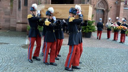 Les honneurs militaires ont été rendus à l'élève-officier, le 8 mars 2016 à&nbsp;Haguenau (Bas-Rhin). (MAXPPP)