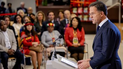 Mark Rutte le 19 décembre 2022 à Den Haag (Pays-Bas). (ROBIN VAN LONKHUIJSEN / ANP MAG / AFP)