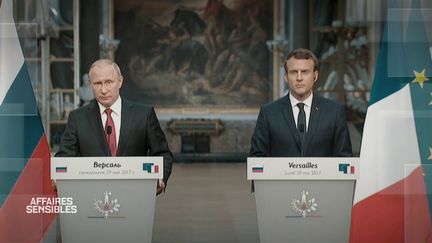 Dans "Affaires sensibles", retour sur un moment de tension lors de la première rencontre entre Vladimir Poutine et Emmanuel Macron