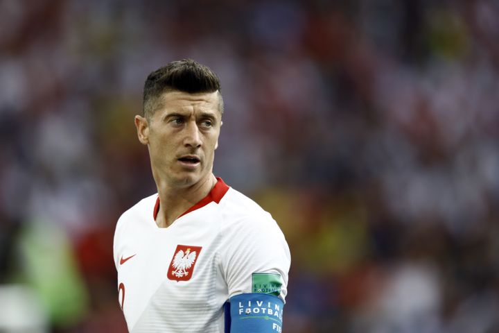 Le capitaine de la Pologne, Robert Lewandowski, durant la rencontre du Mondial Pologne-Sénégal mardi 19 juin 2018 à Moscou (Russie). (MEHDI TAAMALLAH / NURPHOTO / AFP)