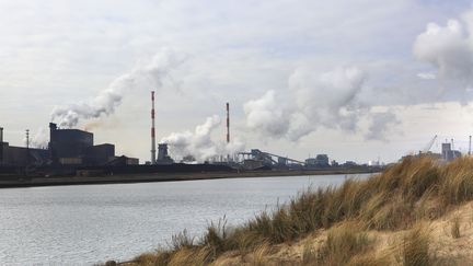 Usine Arcelor Mittal à Grande-Synthe près de Dunkerque (LEYLA VIDAL / MAXPPP)