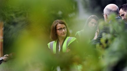 Cécile Duflot en campagne pour la primaire EELV dans le Nord, en septembre 2016. (SARAH ALCALAY/SIPA)