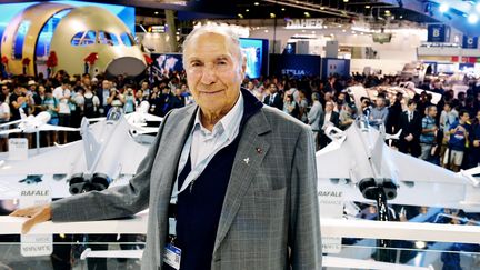 Serge Dassault au salon du Bourget, le 23 juin 2017. (ERIC PIERMONT / AFP)