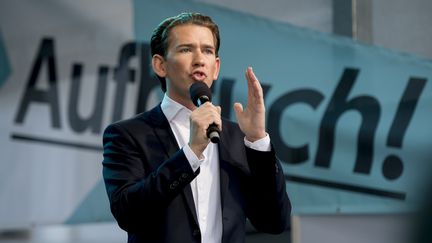 Sebastian Kurz, 31 ans,&nbsp;candidat&nbsp;du parti conservateur autrichien (ÖVP), à Graz, en Autriche, le 4 septembre 2017. (JOE KLAMAR / AFP)