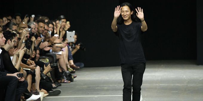 Alexander Wang à l&#039;issue de son défilé à New York (septembre 2012)
 ( Richard Drew/AP/SIPA)