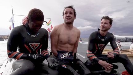 Sport : la traversée du lac Titicaca par Théo Curin, un athlète paralympique français. (FRANCE 2)