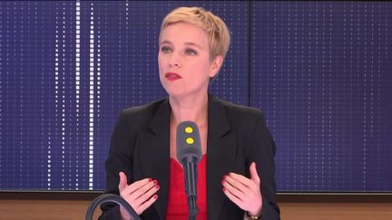 Clémentine Autain,&nbsp;députée La France insoumise de Seine-Saint-Denis, invitée du "8h30 Politique", mardi 9 juillet 2019.&nbsp; (FRANCEINFO / RADIOFRANCE)