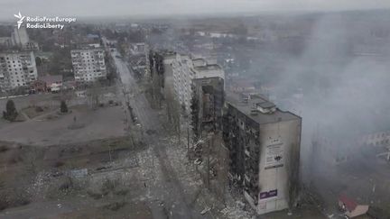 Guerre en Ukraine : Kherson sous contrôle russe, d’autres villes bombardées