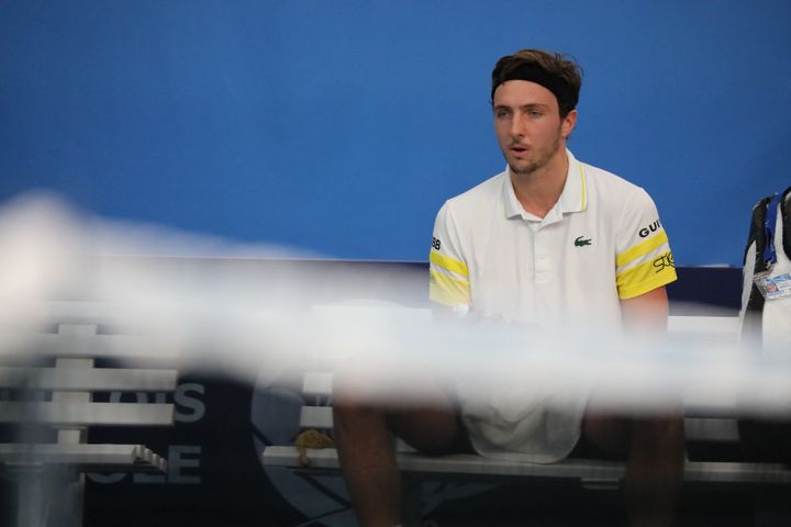 Le Français Arthur Rinderknech lors du tournoi de tennis ATP Challenger le 25 mars 2021 à Lille.&nbsp; (LAURENT SANSON / LS MEDIANORD / AFP)