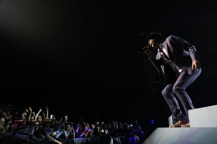 Yannick Noah au D&ocirc;me de Marseille (Bouches-du-Rh&ocirc;ne), le 13 d&eacute;cembre 2014. (MAXPPP)